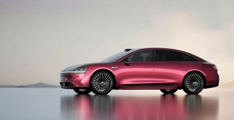 Huawei y BAIC Motor lanzan Stelato S9, su primer eléctrico para rivalizar con Tesla desde 51.150 euros