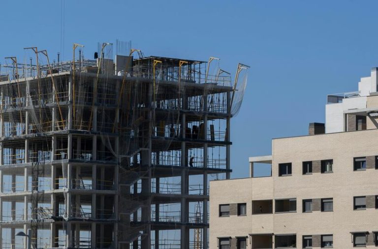 La inversión inmobiliaria repunta un 13% hasta junio, pero el residencial en alquiler no