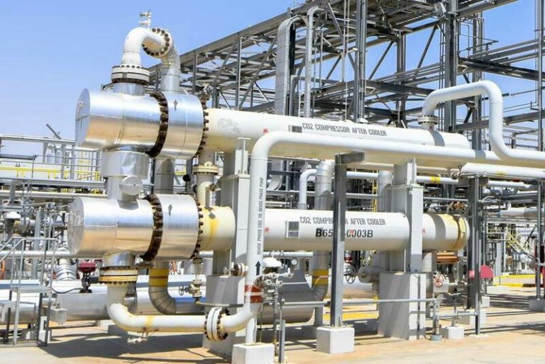 Aramco consolida su dominio en la industria petroquímica con la adquisición del 22,5% de una instalación de Sumitomo