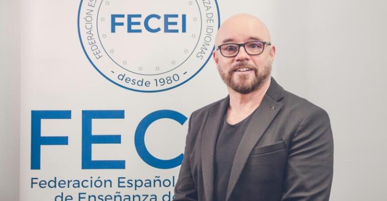 Situación complicada para las escuelas de idiomas: la economía sumergida y los modelos de contrato