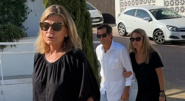 Despedida conmovedora: Cari Lapique, Caritina y Carla Goyanes honran a Carlos Goyanes con fortaleza