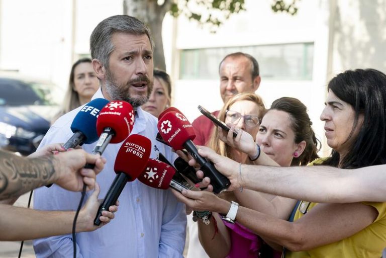 Madrid exige una reunión urgente de presidentes regionales