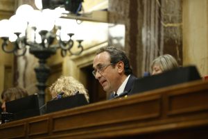 Illa avanza en su camino hacia la investidura a pesar del rechazo de Junts