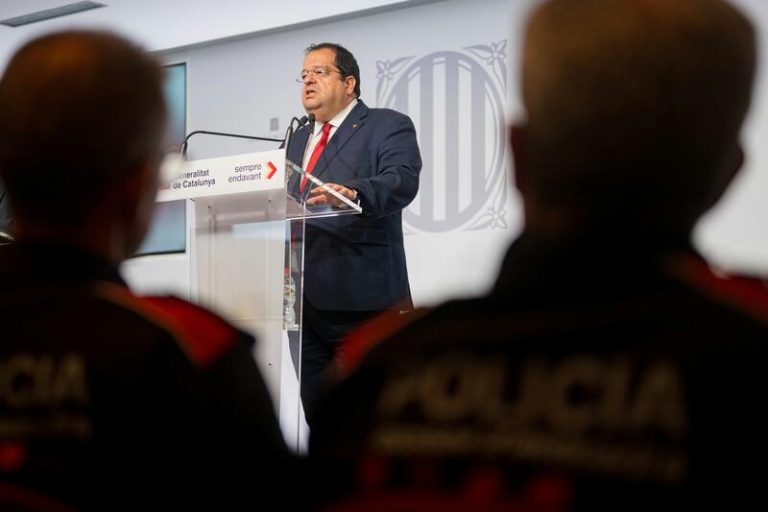 El Gobierno de Cataluña afirma que los Mossos no esperaban un mal comportamiento de Puigdemont