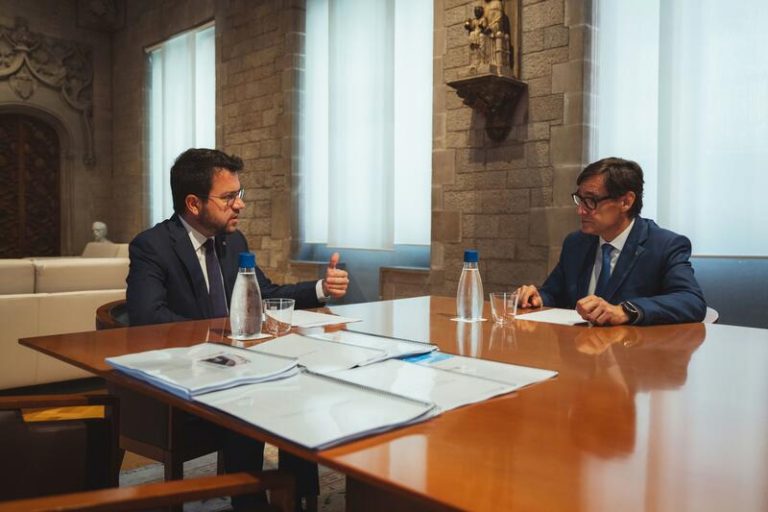 Reunión Illa y Aragonès: el futuro económico de Cataluña y las relaciones con el Estado en el punto de mira
