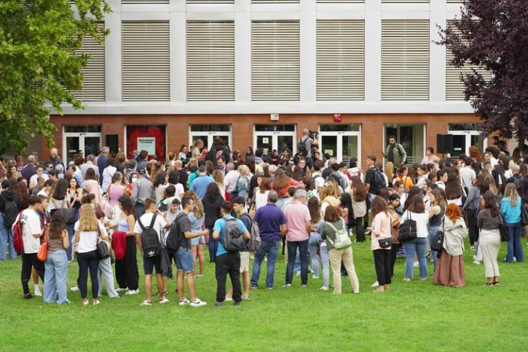 Necesidades clave de la juventud española: salud psicológica, empleos sostenibles y techo digno