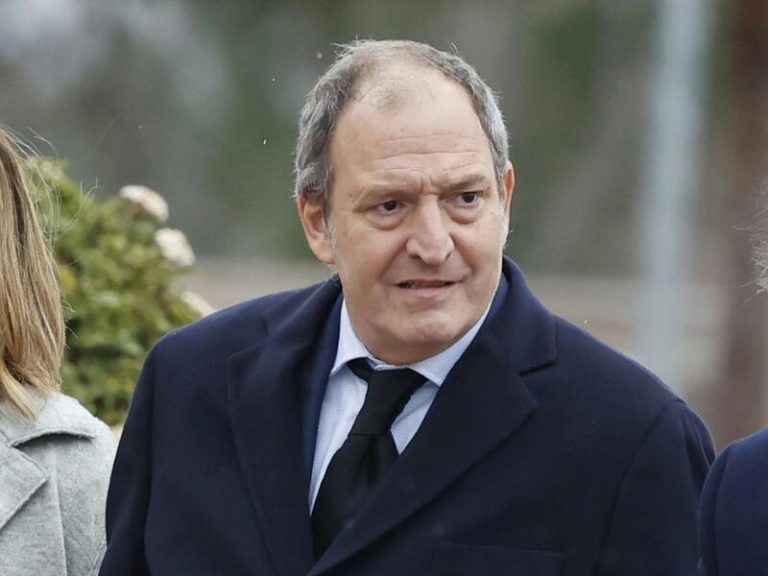 La despedida al primo del Rey Felipe VI enterrado en el panteón familiar en Madrid