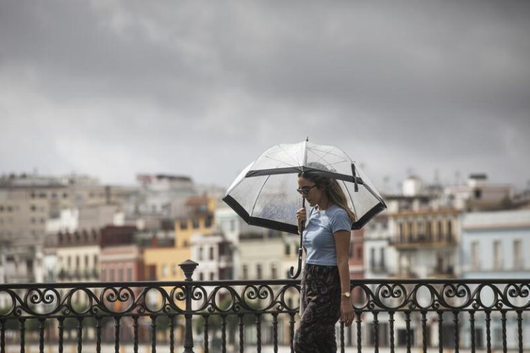 Una DANA dejará tormentas en la mitad oriental peninsular y Baleares al menos hasta el jueves