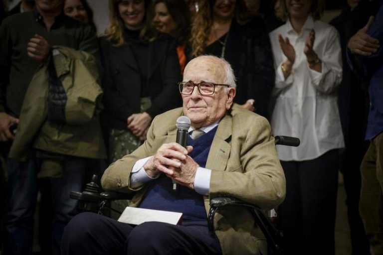 Miguel Milá muere a los 93: Adiós al pionero del diseño industrial y la decoración barcelonesa