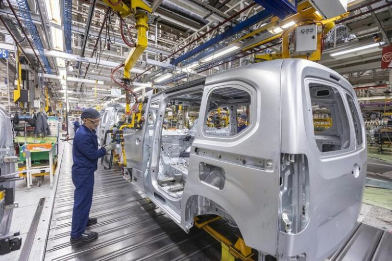 El superávit comercial del automóvil en España creció hasta junio un 21,13%