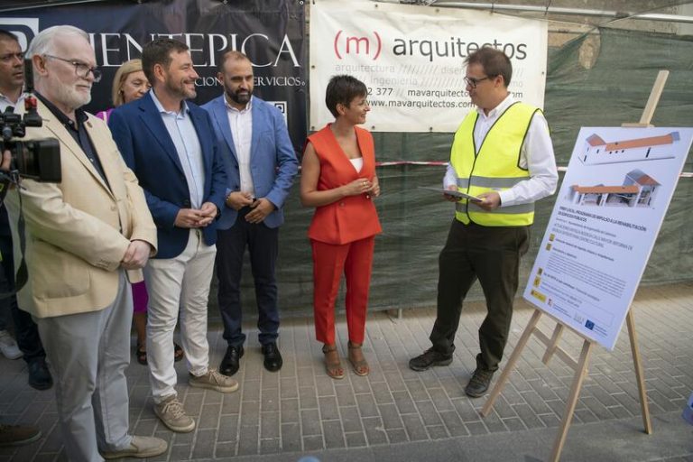 Isabel Rodríguez destaca la importancia de los fondos de recuperación para renovar edificios patrimoniales