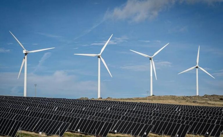 La empresa EDP pone en marcha en España un tercer parque híbrido