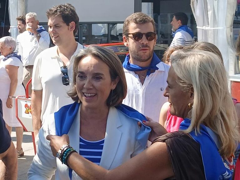 Gamarra exige a Sánchez que convoque de inmediato la conferencia de presidentes