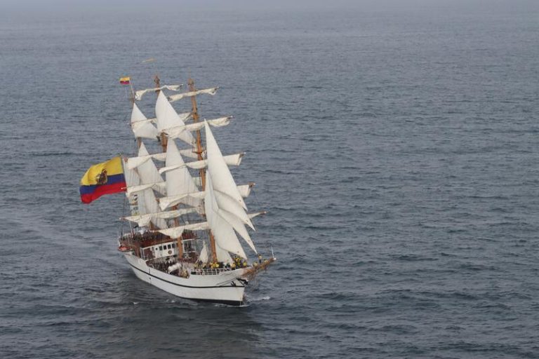 El Buque Escuela de Ecuador vuelve a casa: la épica travesía hasta Bilbao