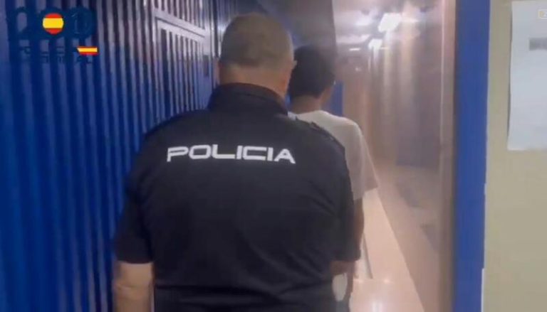 Arrestan en Melilla a un ciudadano neerlandés por asesinato, homicidio y secuestro