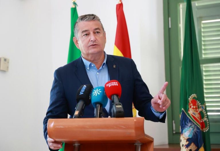 Andalucía exige soluciones urgentes para las infraestructuras abandonadas por el Gobierno central