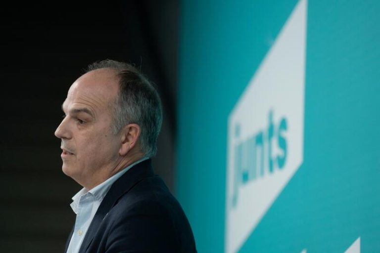 Junts denuncia represalia en el despido de tres guardias catalanes por colaborar en la huida de Puigdemont