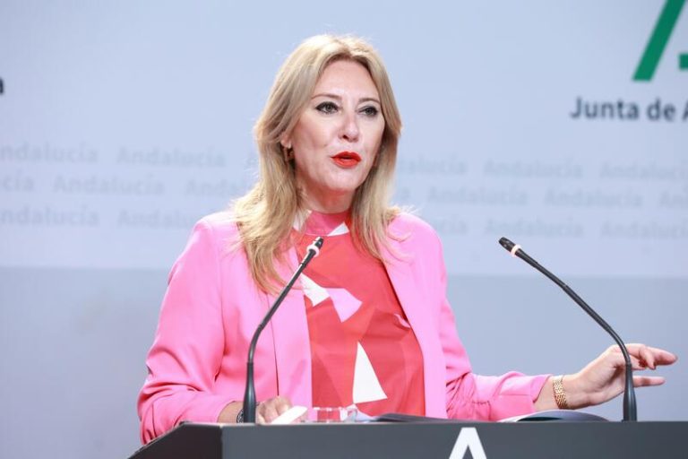 La Junta de Andalucía dice que Albiol se pasó con sus declaraciones sobre inmigrantes