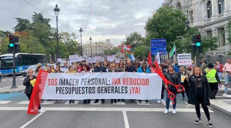La crisis en el sector de la imagen personal por la posible reducción de la jornada laboral
