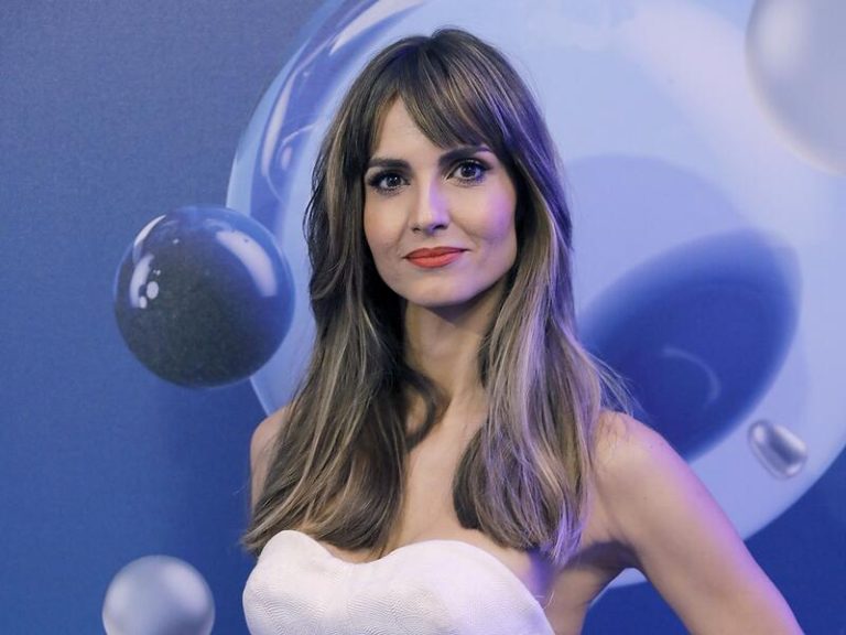 El homenaje de Ariadne Artiles a Caritina Goyanes