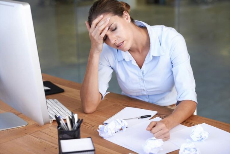 Los autónomos pierden 3.600 millones de euros cada año por emitir facturas a mano