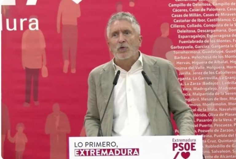 Marlaska aboga por una migración 