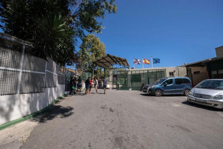 Un capitán de la Guardia Civil dirigirá el CETI de Ceuta, que tiene una sobreocupación del 60%