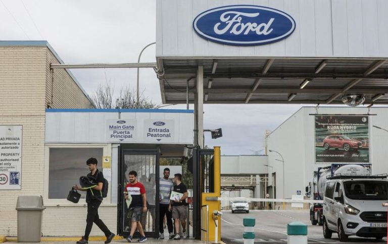Ford Almussafes ajusta el calendario del ERTE y detiene la producción en montaje el próximo viernes