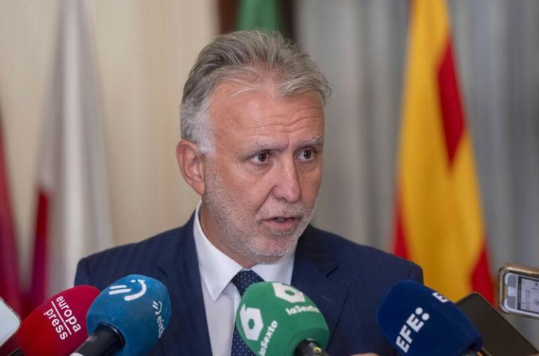 Torres insiste al PP que respalde la Ley de Inmigración para poder perfeccionar el texto durante el proceso legislativo