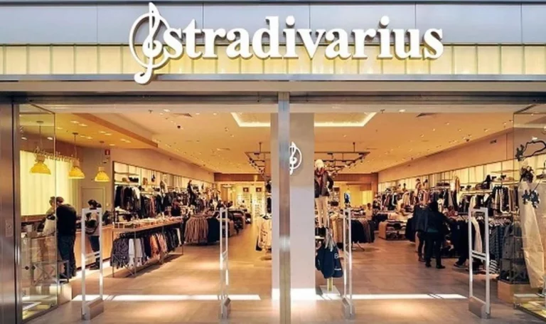 5 camisas de lino de Stradivarius para lucir joven a todas las edades