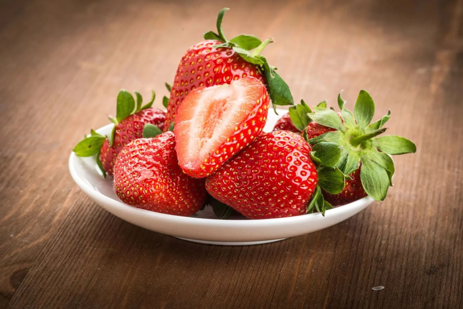 5 recetas con fresas para conquistar a tu familia este verano 5 recetas con fresas para conquistar a tu familia este verano