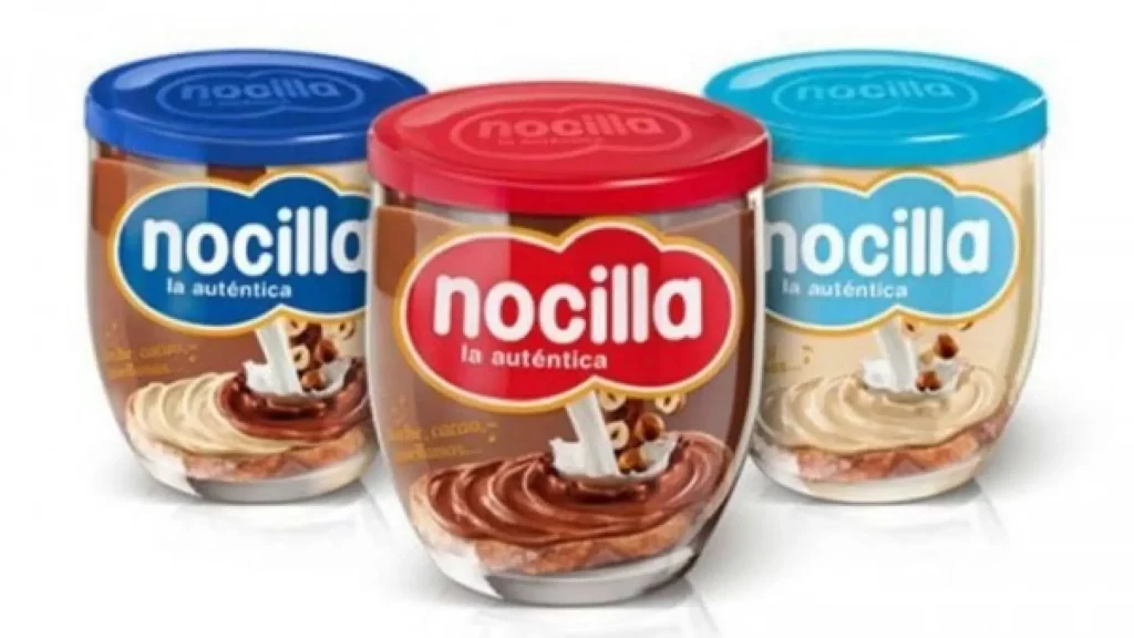 Una mujer extranjera estalla las redes al notar algo habitual de todas las cocinas de España 3 648150