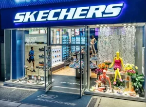 8 modelos de zapatillas de Skechers cómodas y que combinan con cualquier pantalón