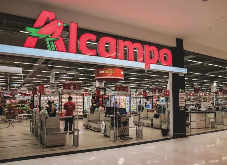 Renueva tu TV en Alcampo con descuentos de hasta el 26% en Samsung, Hisense...