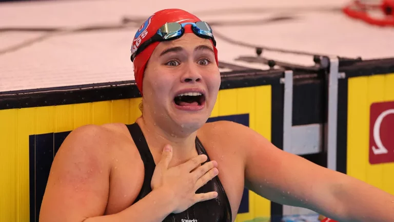 Así es Luana Alonso, la nadadora expulsada de los JJ.OO por excesiva fogosidad