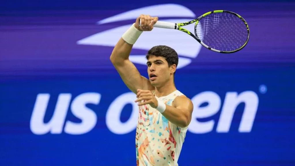 Acelerón de Carlos Alcaraz en Pekín: novedades en el ranking ATP 1 Carlos Alcaraz