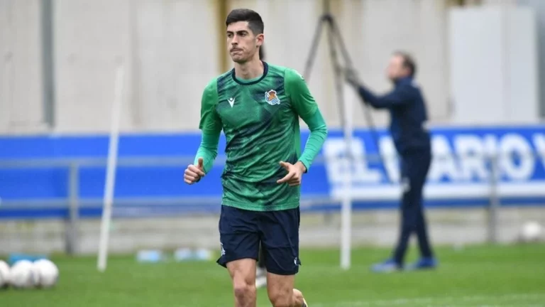 Carlos Fernández desbloquea operación estrella de la Real Sociedad