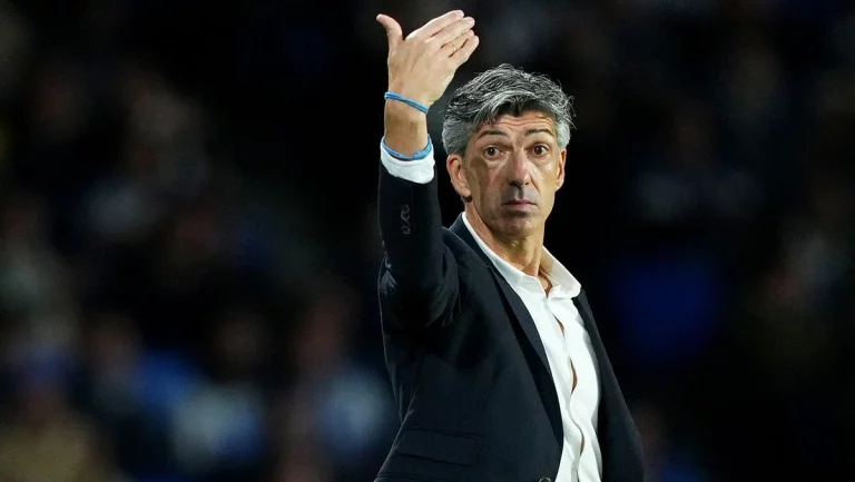 Imanol se lleva a Arabia a una leyenda de la Real Sociedad
