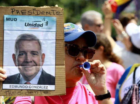 Mientras que pasan los días y se habla de actas falsas, la oposición en Venezuela recuerda como diferenciarlas de las copias