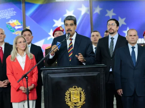 Maduro sigue apostando por mantenerse en el poder, pero puede volver a recibir la presión externa de la oposición