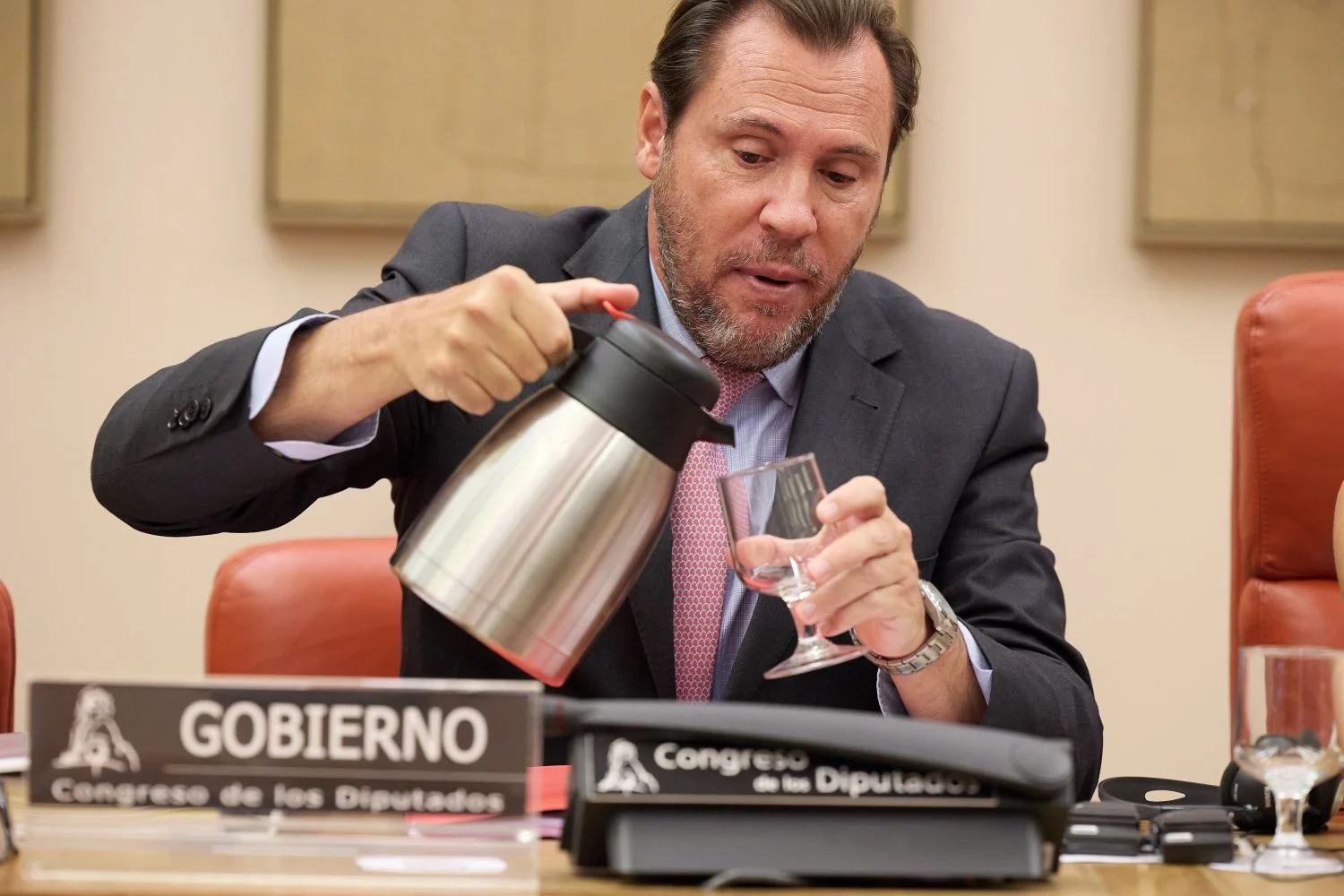 Incluso los socios de Pedro Sánchez empiezan a cansarse de la gestión de Óscar Puente