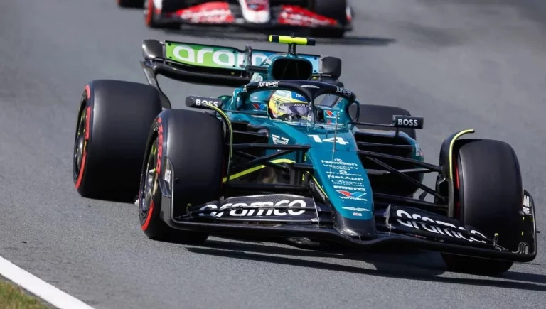 Mike Krack desata la euforia en Aston Martin con los nuevos motores