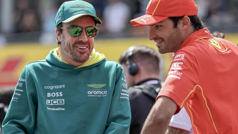 Fernando Alonso y Carlos Sainz logran cambiar el reglamento de la FIA