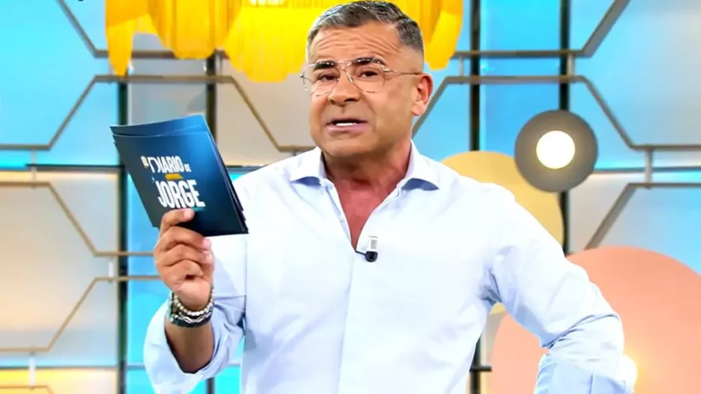 "He estado supertorpe": Jorge Javier Vázquez, obligado a hablar sobre el inicio de su 'Diario de Jorge'