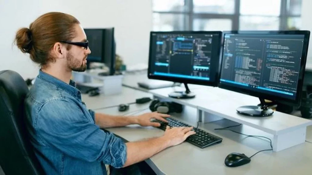 La brecha de talento en IA: solo el 20% de las empresas encuentra el talento que necesita