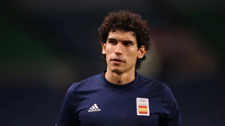 La incertidumbre de Vallejo vuelve a activar al Real Zaragoza