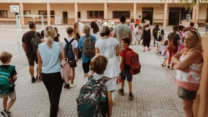 Las familias ajustan su presupuesto ante el creciente costo de la vuelta al cole