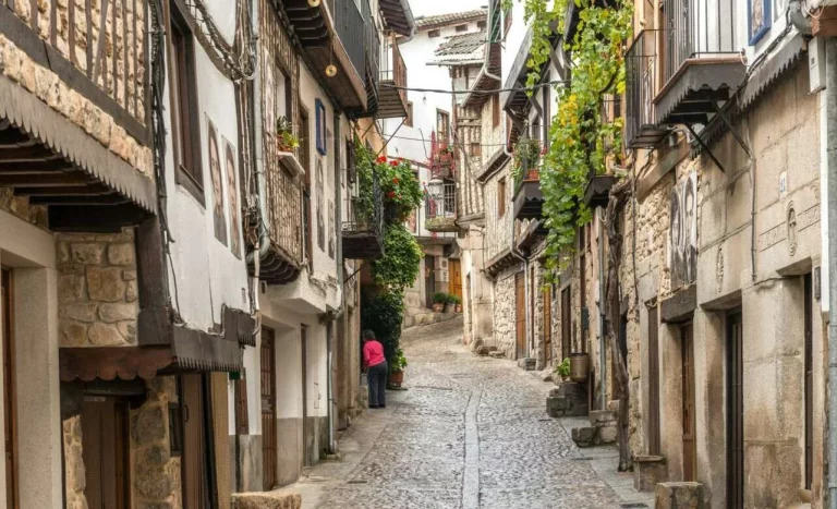 Los 5 pueblos ocultos más bonitos de Castilla y León para visitar en verano