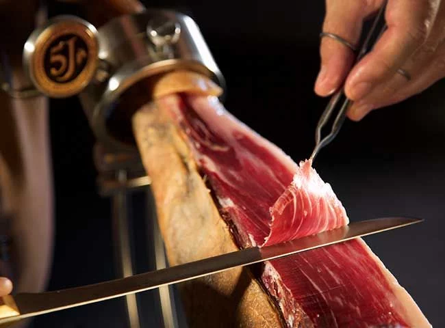 Los ingleses de The Times señalan el mejor jamón del mundo, y es de una ciudad española