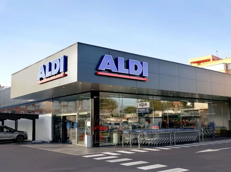 Última oportunidad del verano: el vestido de Aldi que todo el mundo quiere a precio de ganga